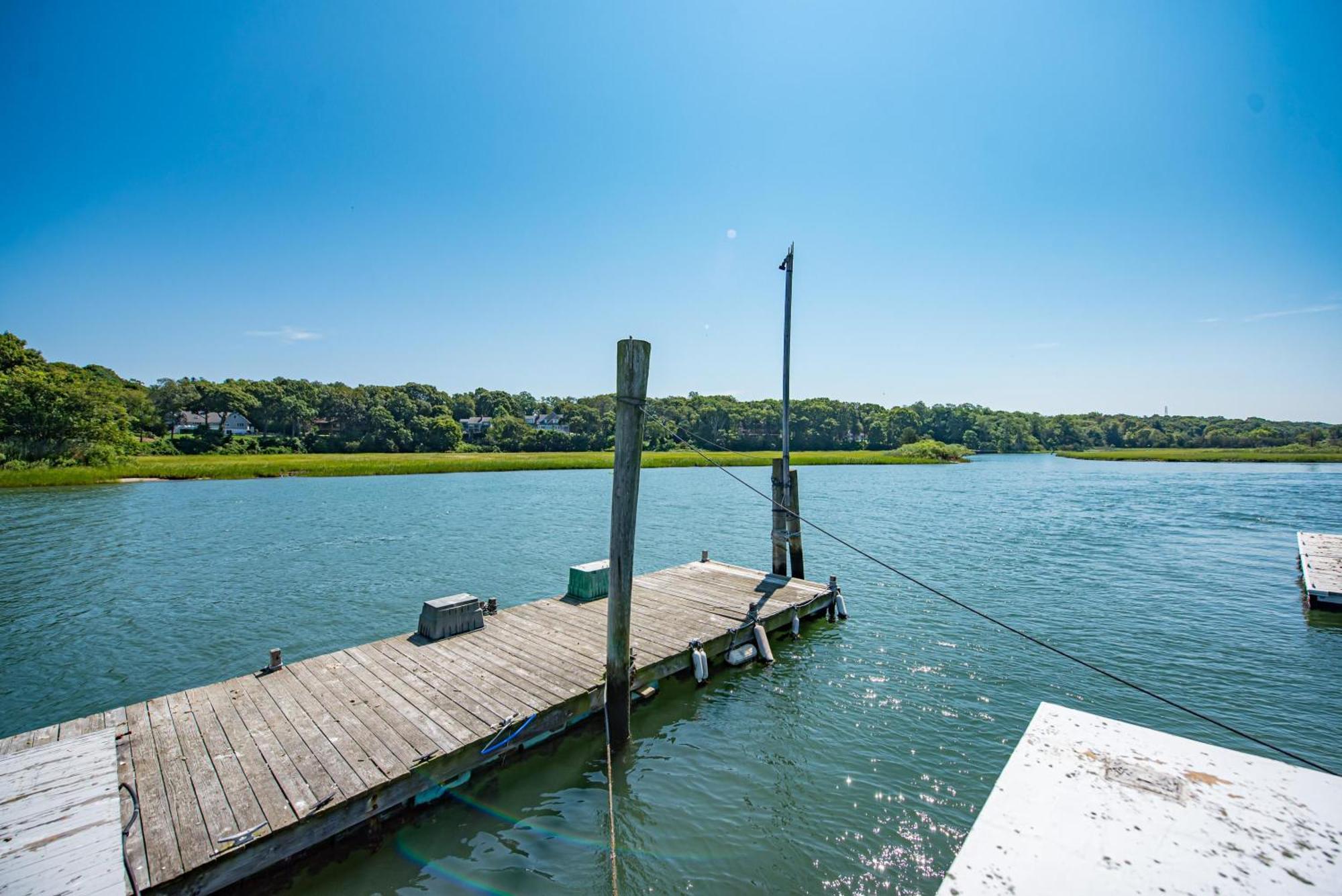 Nature'S Paradise: Private Dock & Water Views Mattituck Extérieur photo