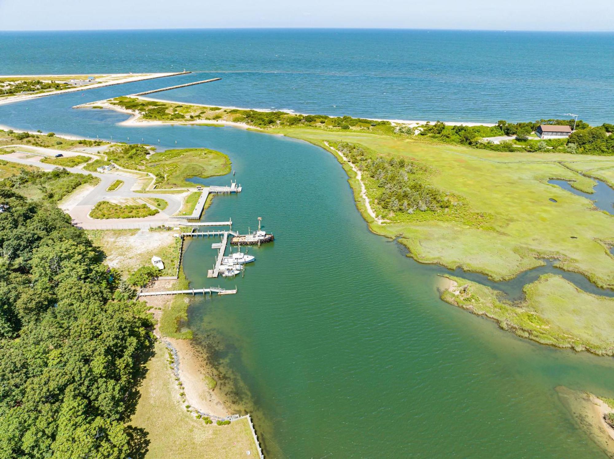 Nature'S Paradise: Private Dock & Water Views Mattituck Extérieur photo
